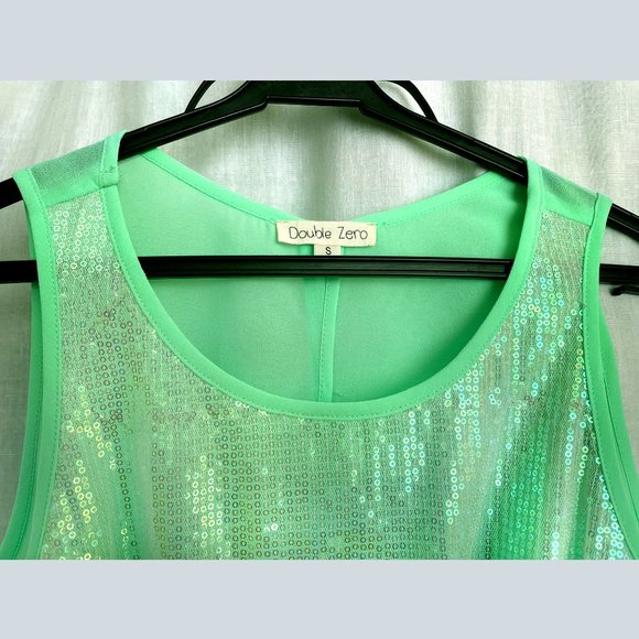 Light-green women's top. Sequin front. Elegant design. New with tag NWT Size S - Picture 2 of 3